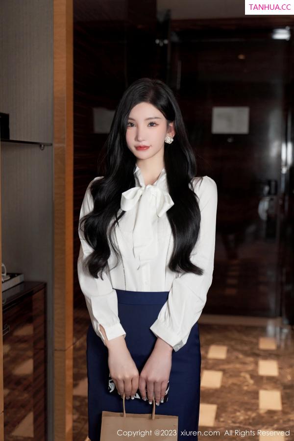 周于希dummy  [XiuRen]高清写真图 2023.04.21 No.6614 周于希Sally 黑丝美臀第11张图片